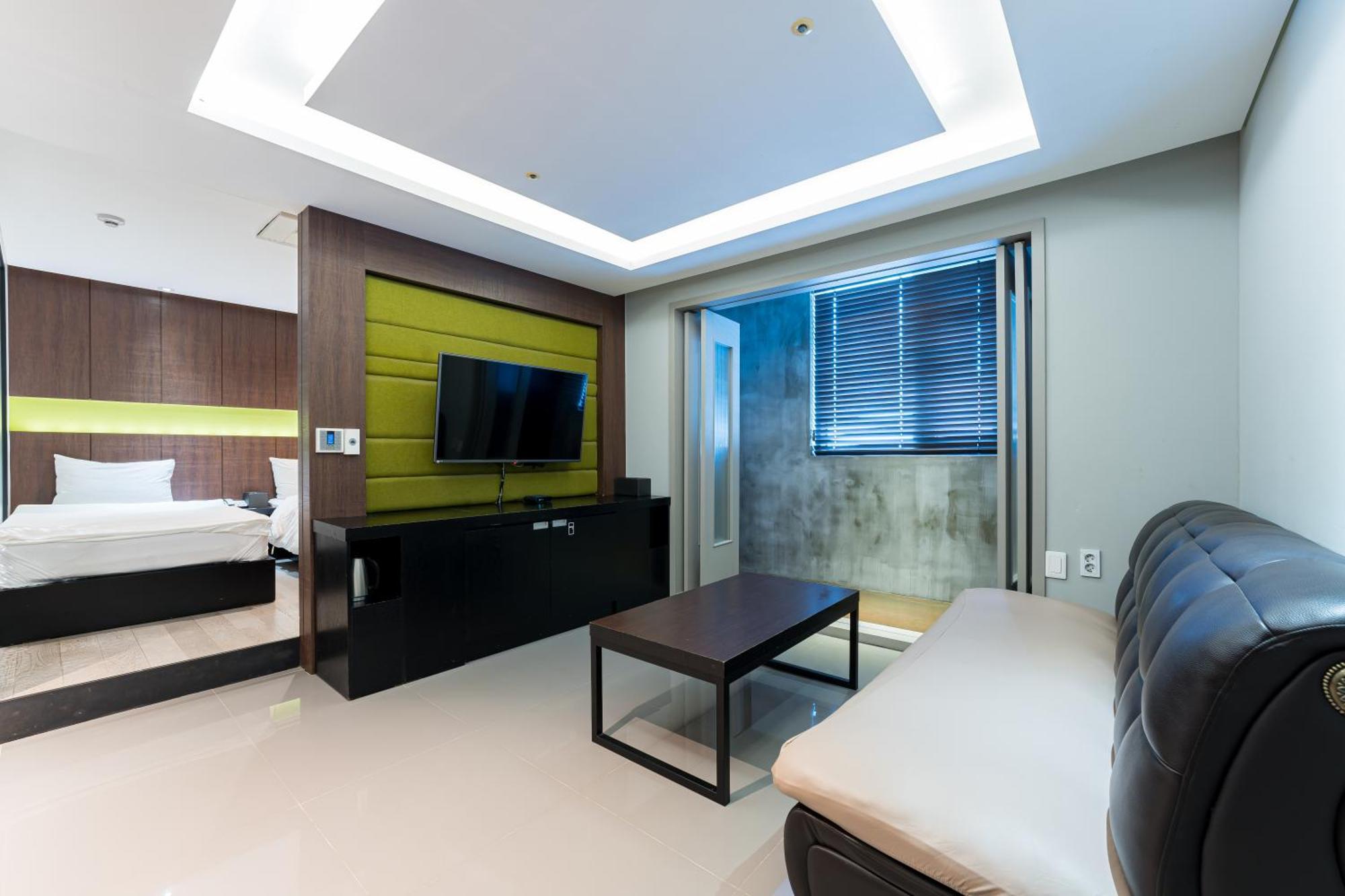Browndot Hotel Incheon Songdo Buitenkant foto