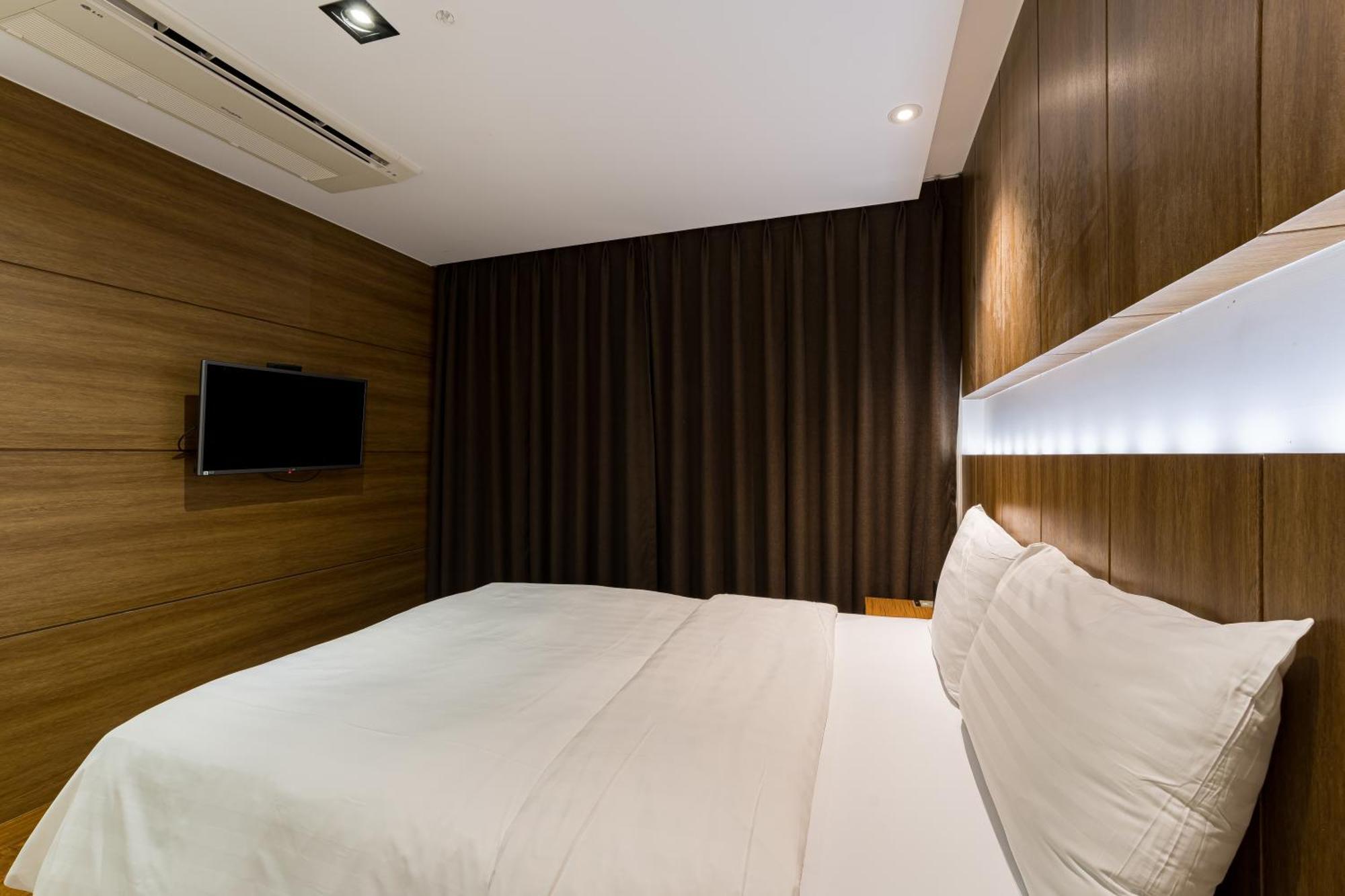 Browndot Hotel Incheon Songdo Buitenkant foto