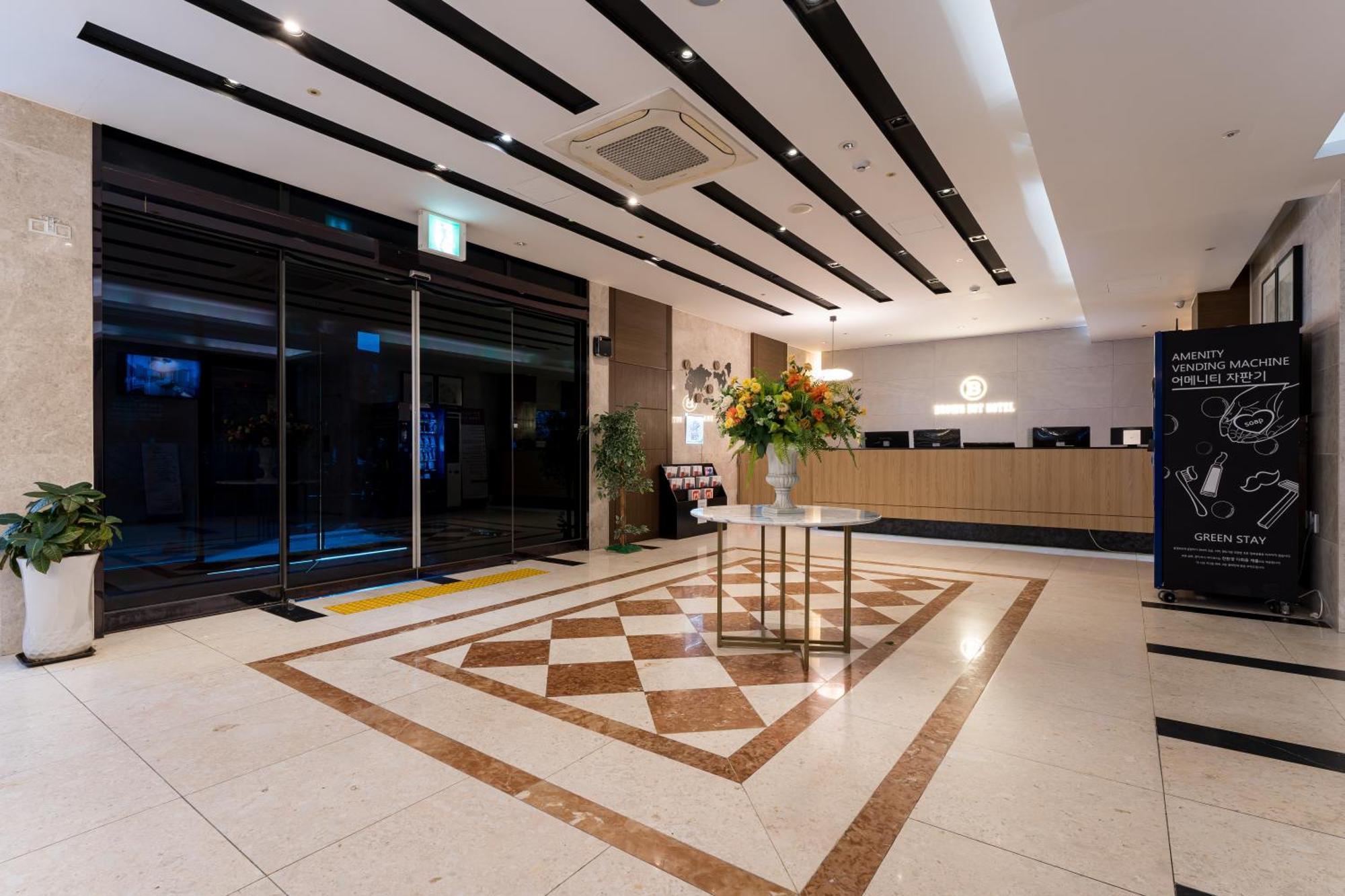 Browndot Hotel Incheon Songdo Buitenkant foto